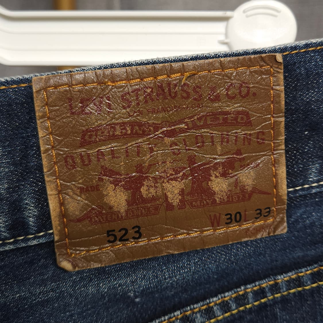 30 ) 리바이스 523 스트레이트 워싱 청바지 상품이미지5