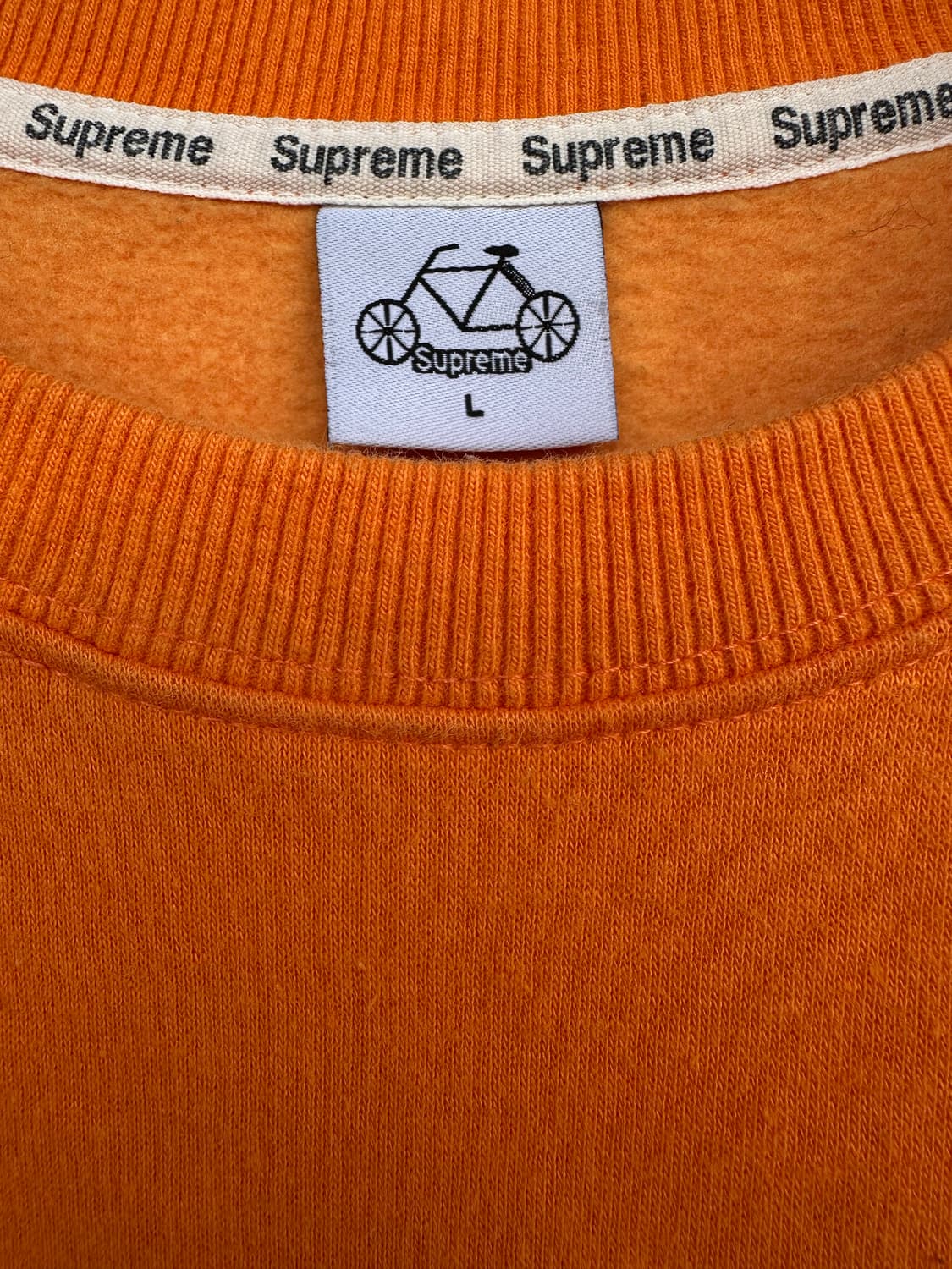 Vintage Supreme 'Cheers' Sweatshirt 상품이미지4