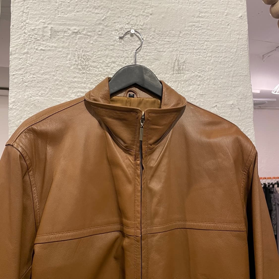 발망 집업 레더 자켓 상품이미지2