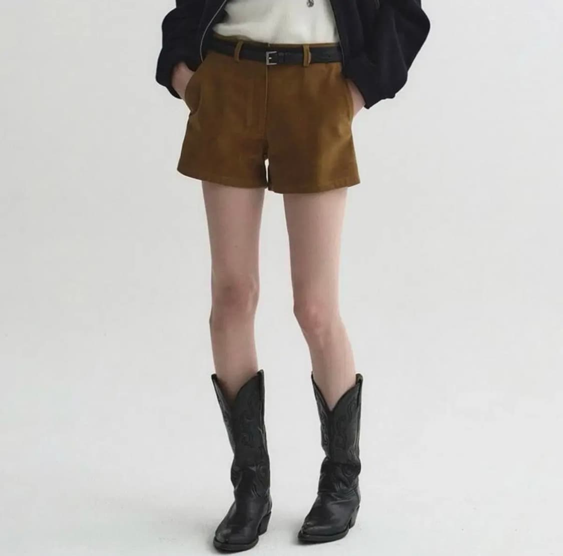 노이어포우먼 스웨이드 쇼트 팬츠(브라운) 상품이미지2