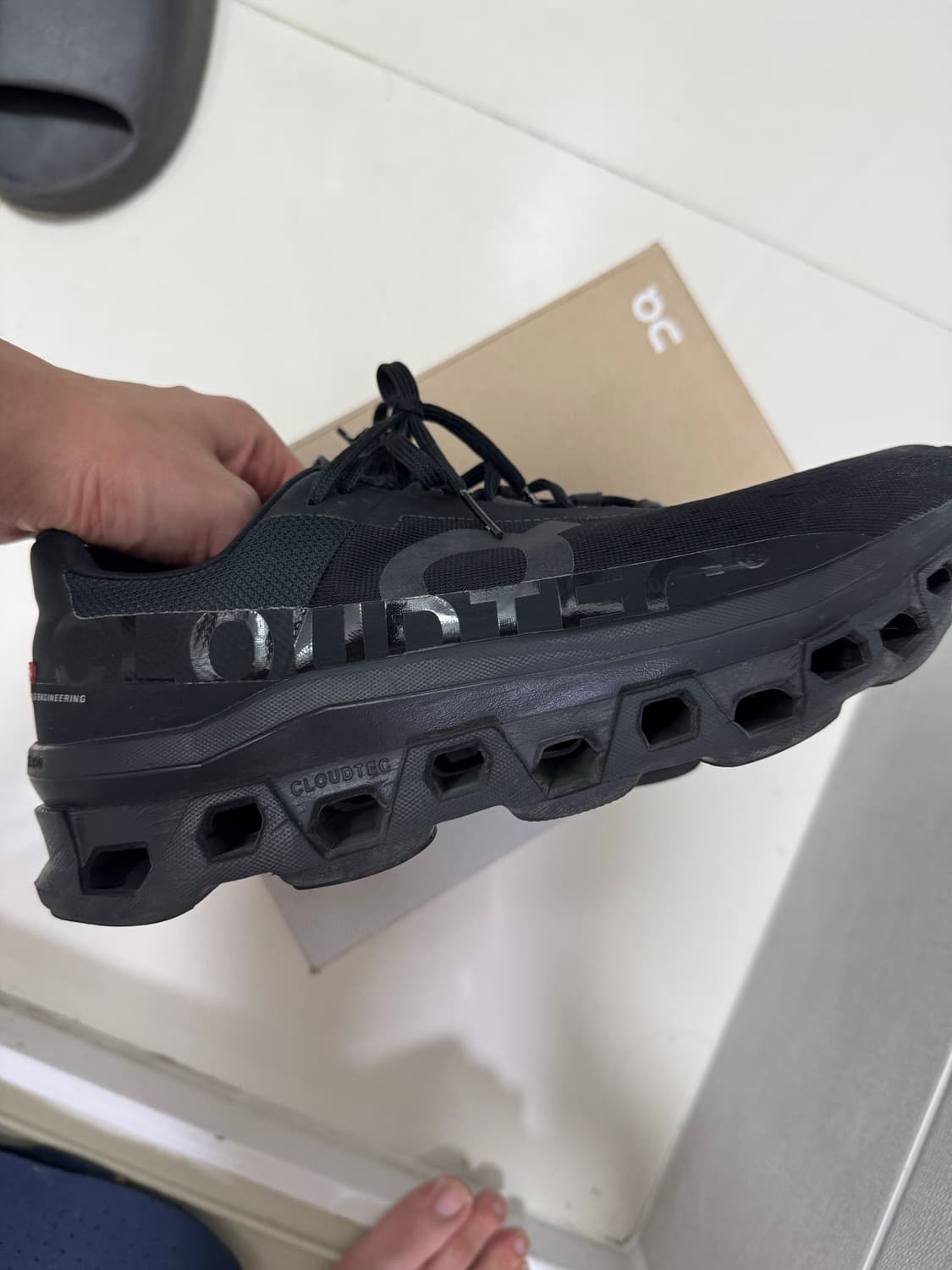 온러닝 클라우드 몬스터 285  상품이미지5