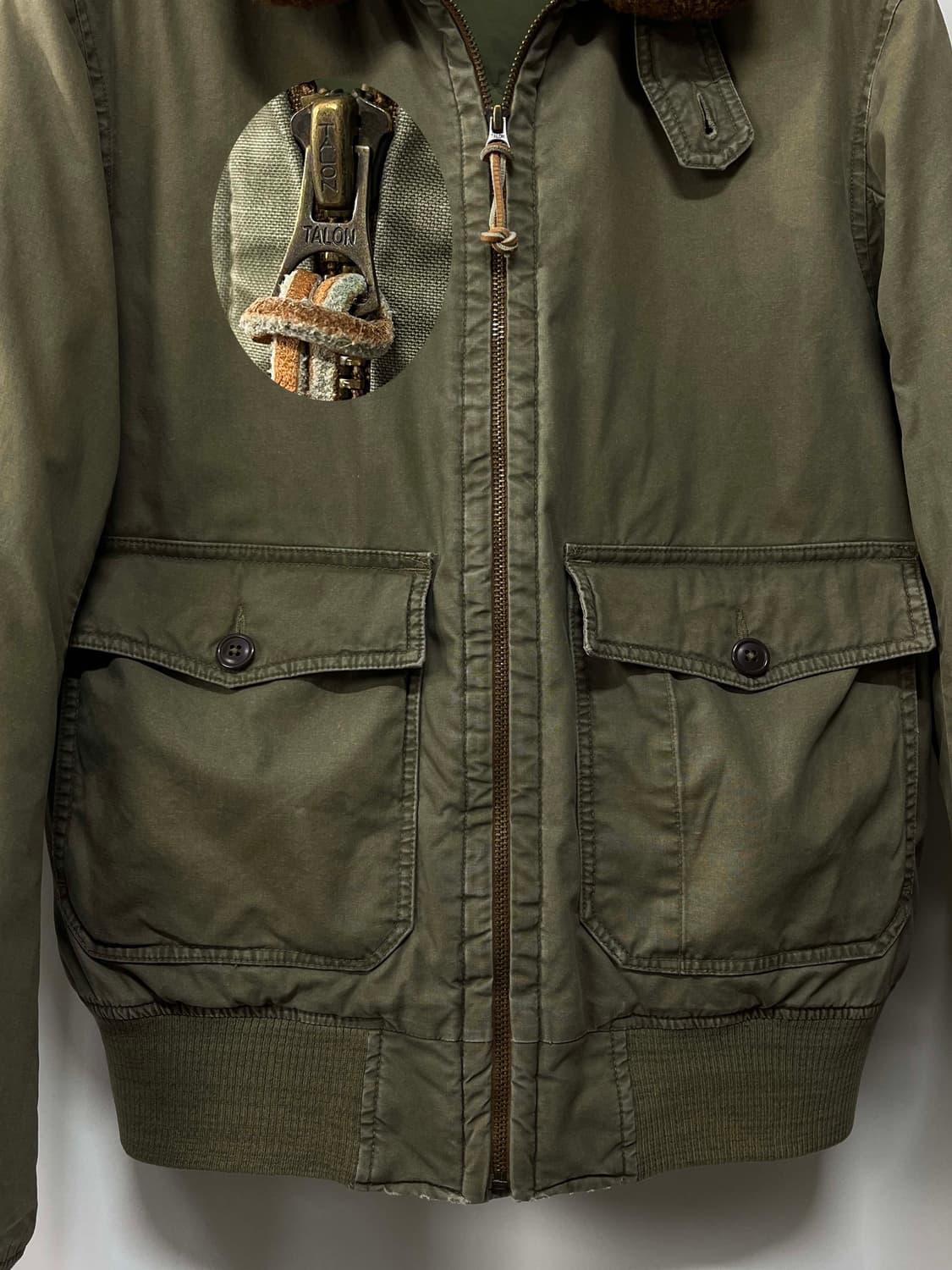 폴로 랄프로렌 b-10 올리브 시어링 플라이트 봄버 다운 자켓 상품이미지7