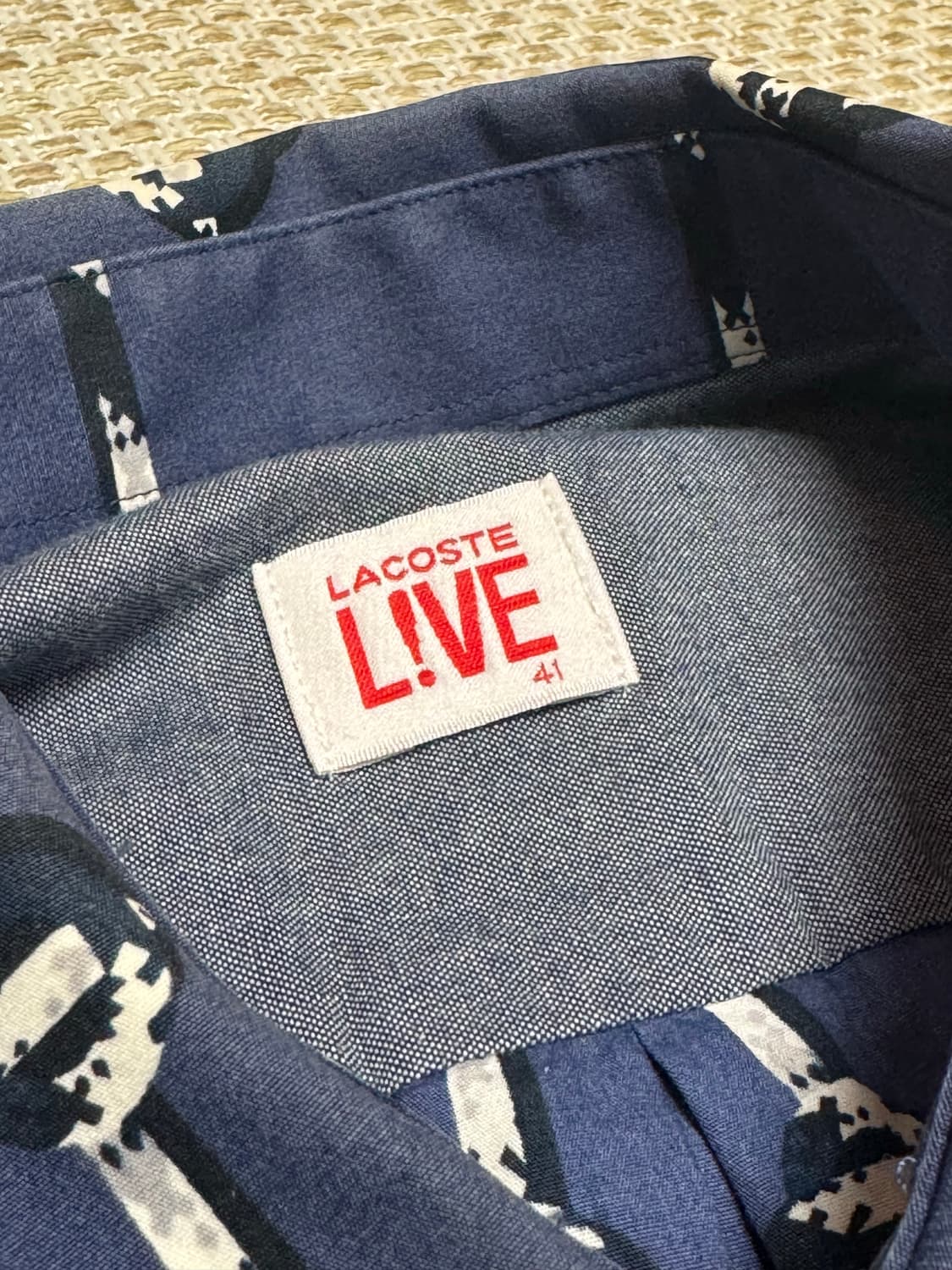 라코스테 라이브 AOP 셔츠 41사이즈 상품이미지4