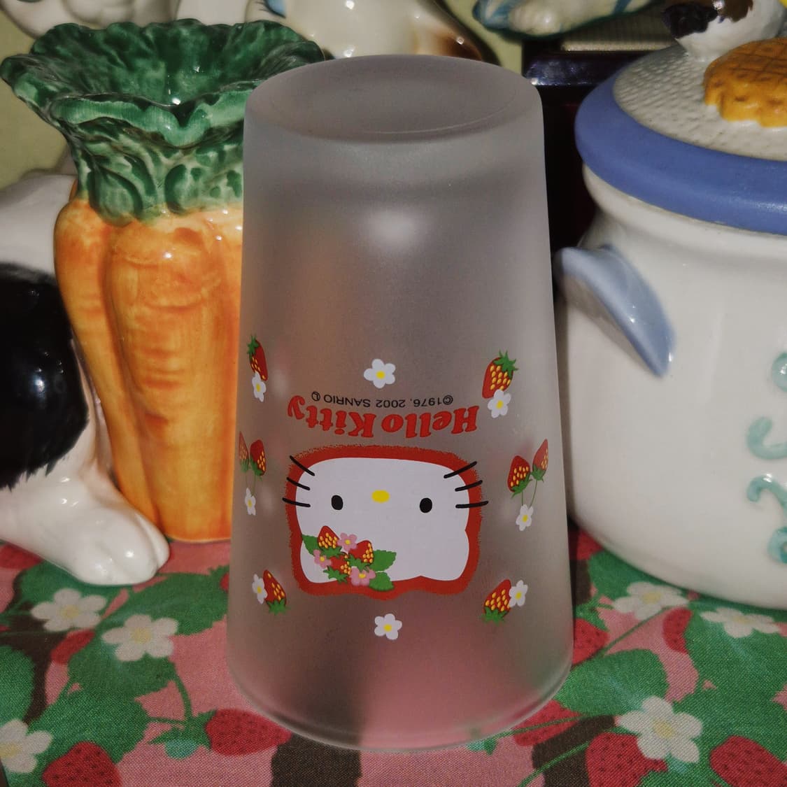 02s 고전 키티 불투명 딸기 글라스 1p 상품이미지8