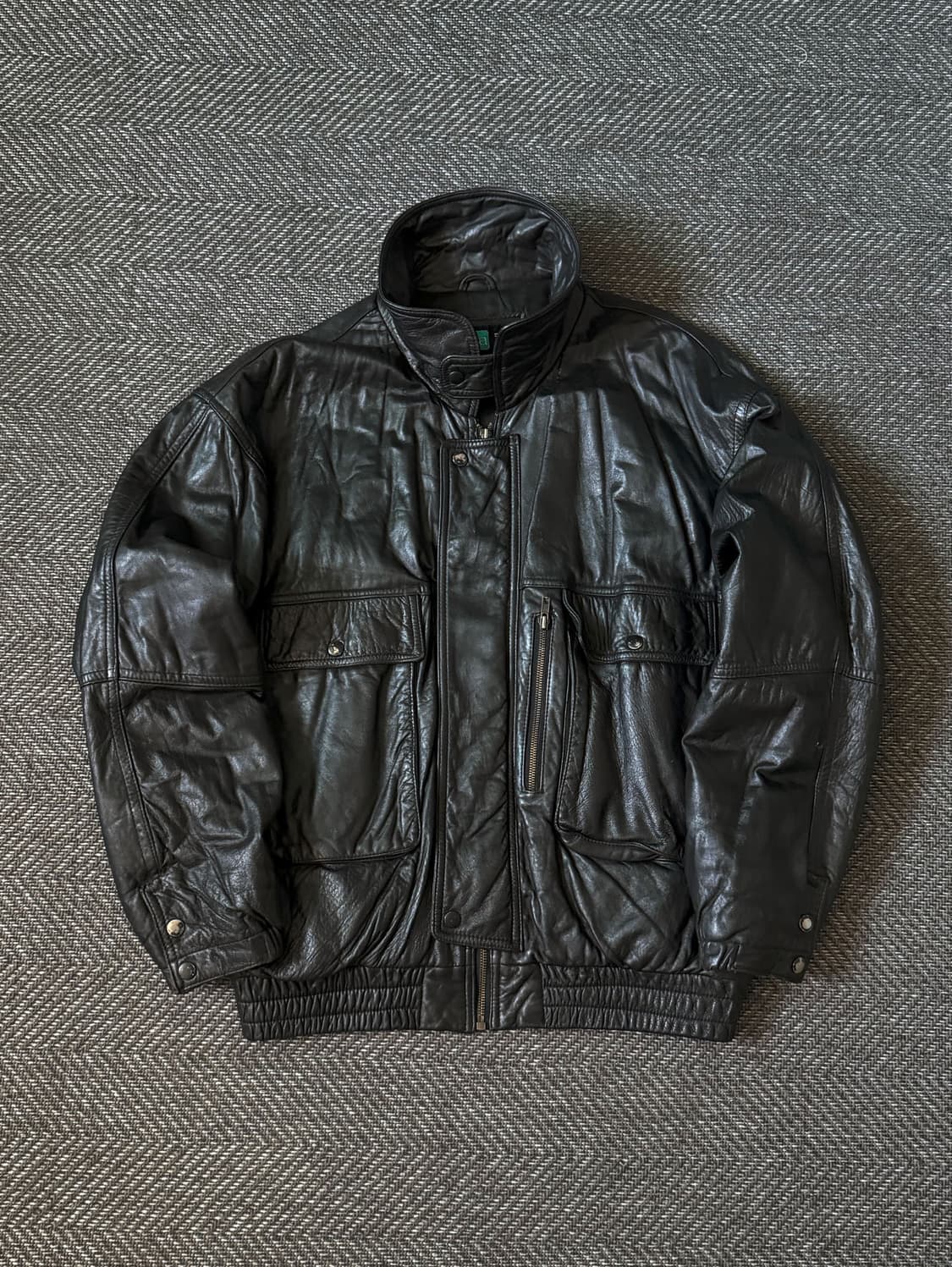 90s 블랙 쉽스킨 빈티지 봄버 레더 자켓 (105) 상품이미지1