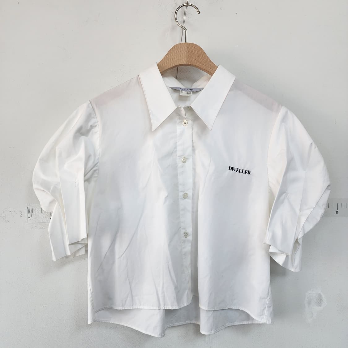 Jucy Judy 화이트 반팔 셔츠 상품이미지1