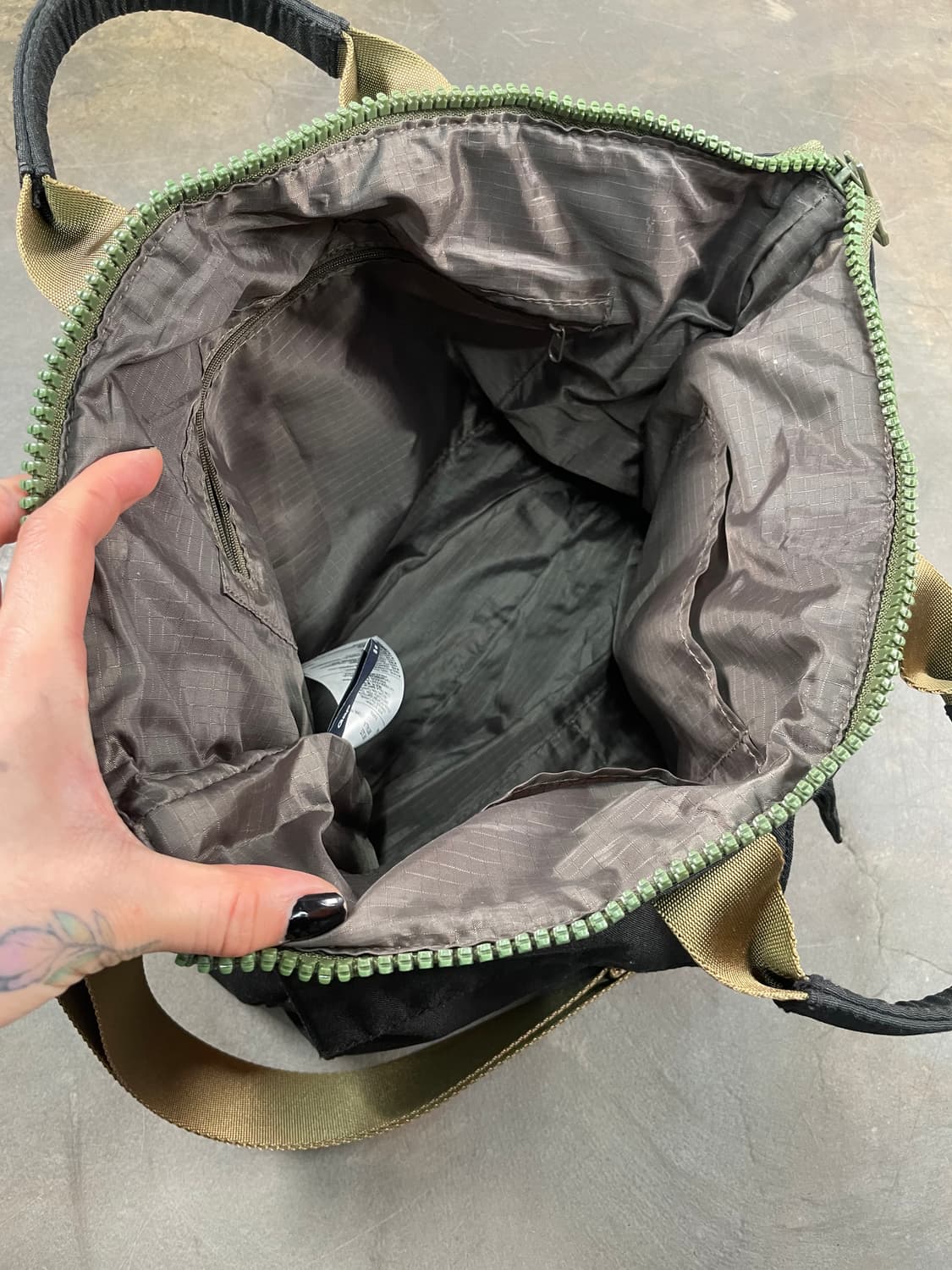 Gap 2way 헬맷 크로스백 상품이미지4