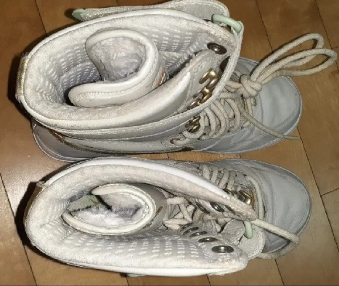 00s 올드스쿨 나이키 에어포스1 6인치 털부츠 흰금 240 상품이미지4