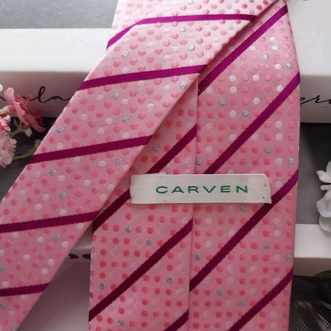 까르뱅 실크 핑크 스트라이프 도트 넥타이 8.8cm A+등급 K2224
 상품이미지7