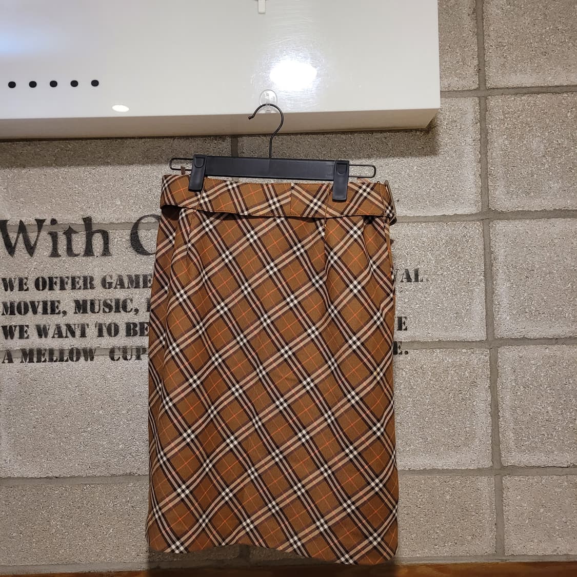 버버리 블루라벨 체크 벨트 스커트 38 상품이미지2