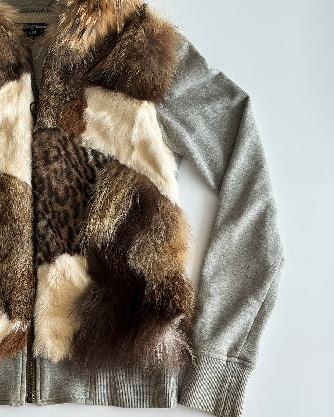 SERGEANT SALUTE Fur Zip-up Hoodie 상품이미지4