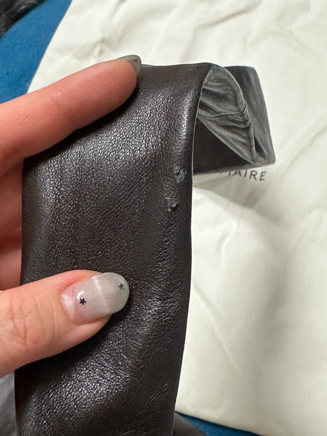 르메르 크루아상 레더 다크초코 상품이미지6