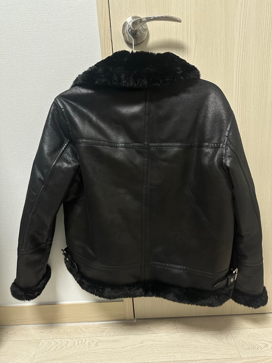 레프트서울 무스탕 블랙 XS 상품이미지5