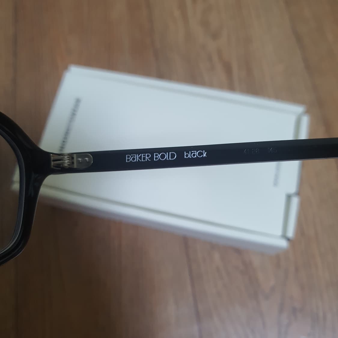 진저아이웨어 베이커 볼드 블랙 판매합니다. 
 상품이미지6