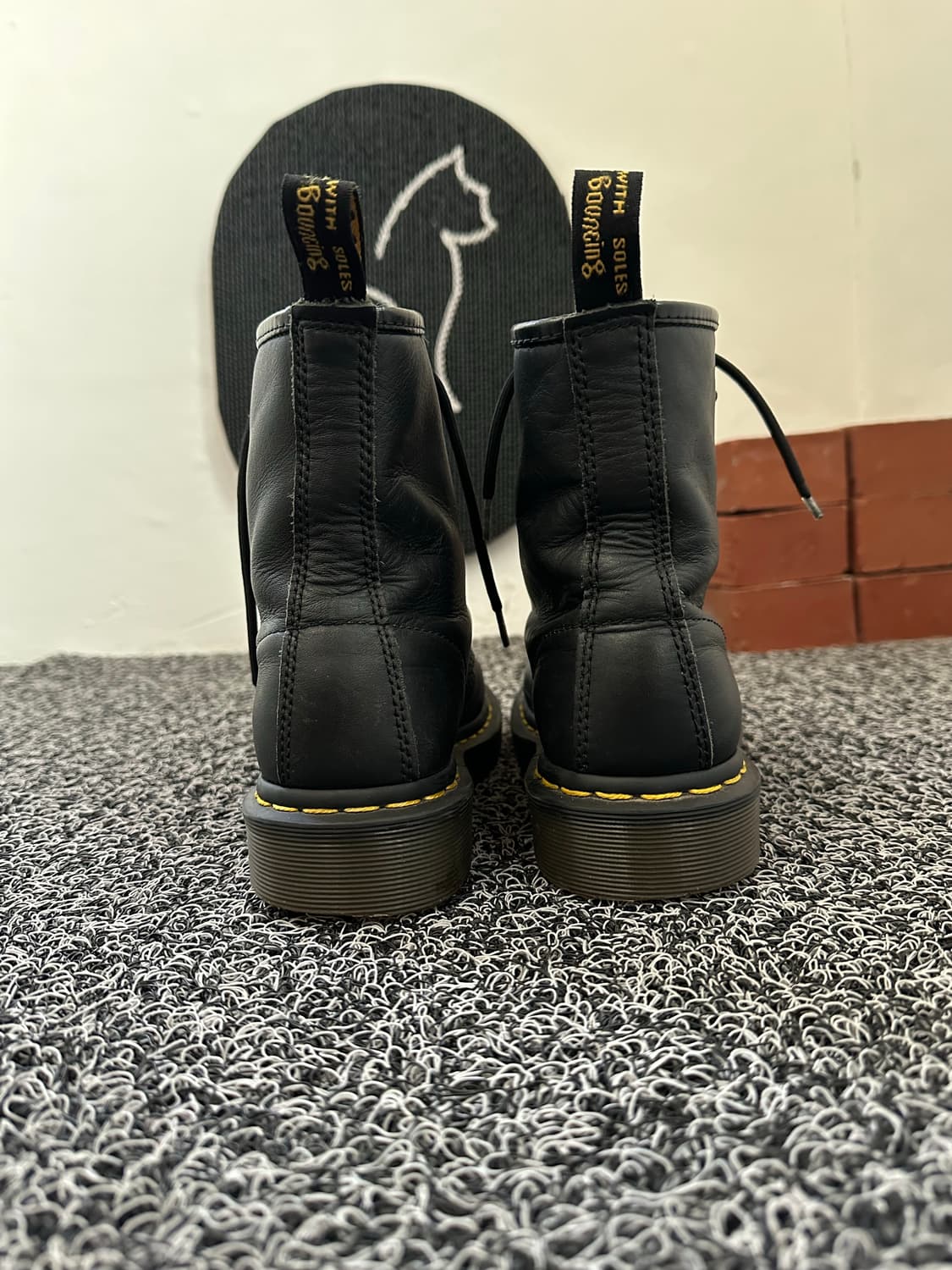 닥터마틴 1460 블랙 8홀 부츠 230 상품이미지4