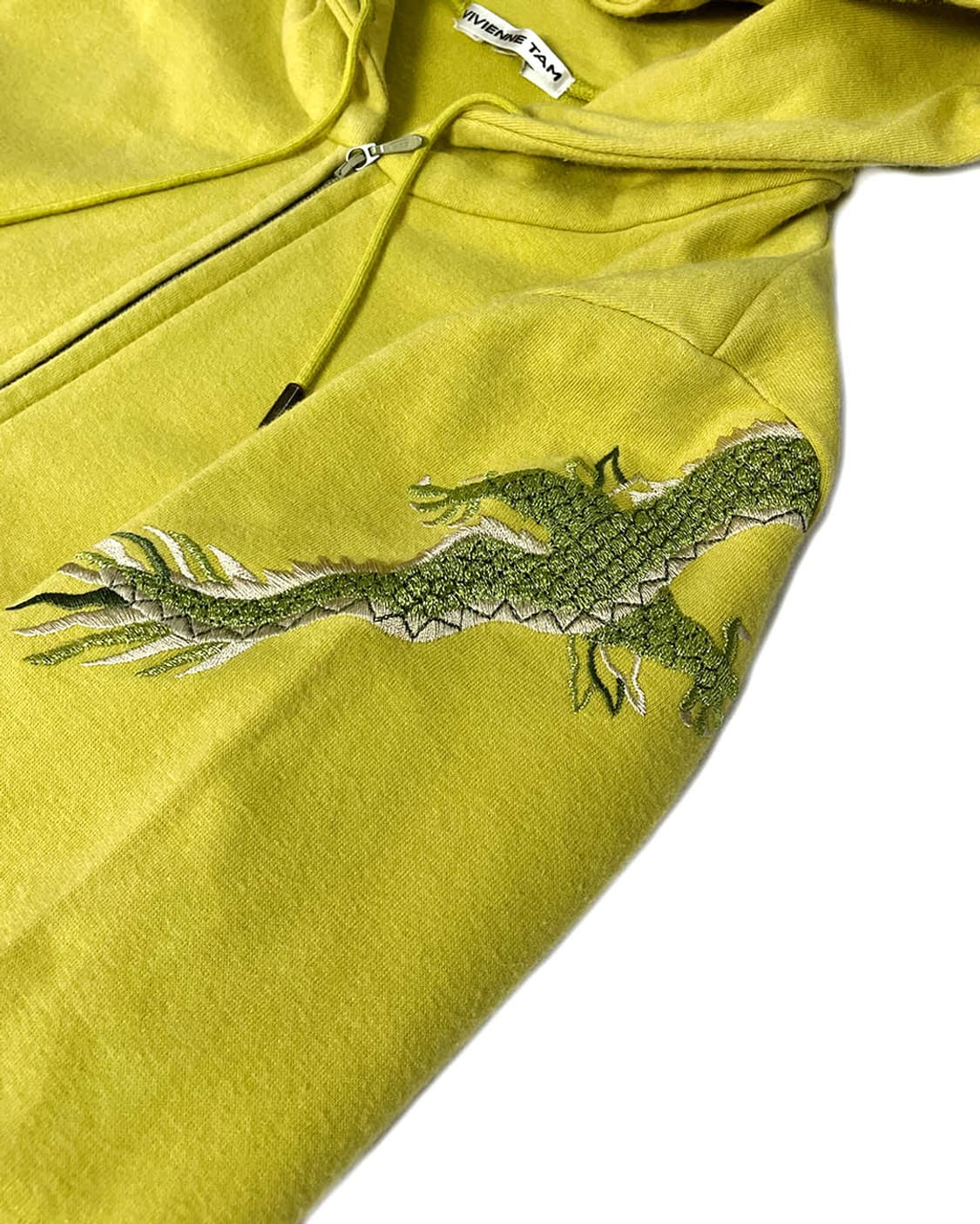 VIVIENNE TAM 드레곤 자수 후드 집업 상품이미지5