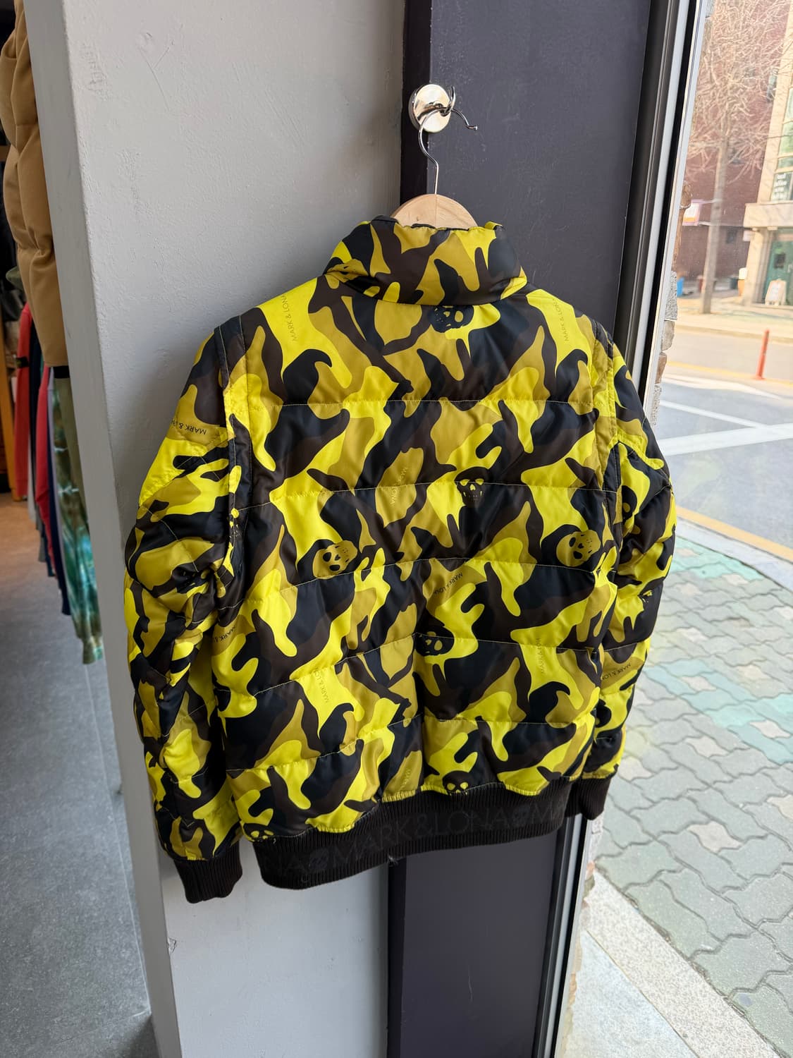 S/ 마크앤로나 스컬패턴 2WAY 다운 패딩 상품이미지6