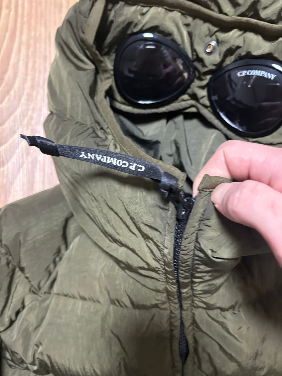 씨피컴퍼니 에코크롬 고글패딩 L 상품이미지5