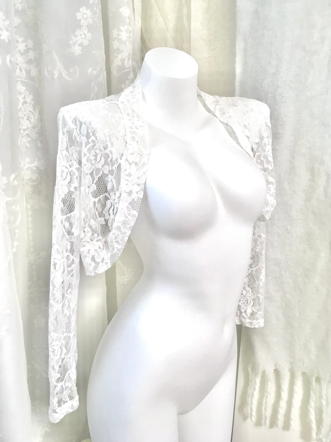 화이트 레이스 시스루 볼레로 가디건  상품이미지2