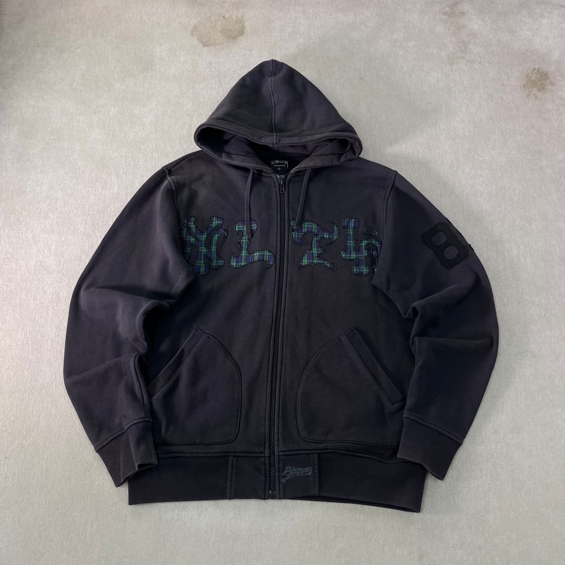 100 스투시 어센틱 올드스쿨 스펠로고 후드집업 상품이미지1