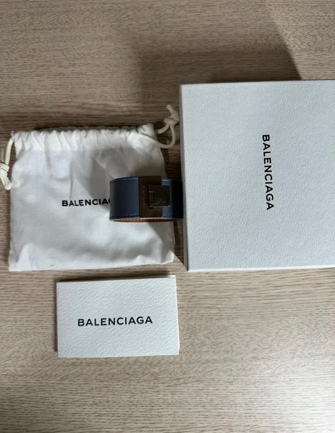 발렌시아가 가죽 팔찌 상품이미지2