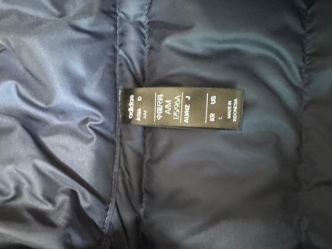 아디다스 네이비 오리털 경량패딩 L 상품이미지4