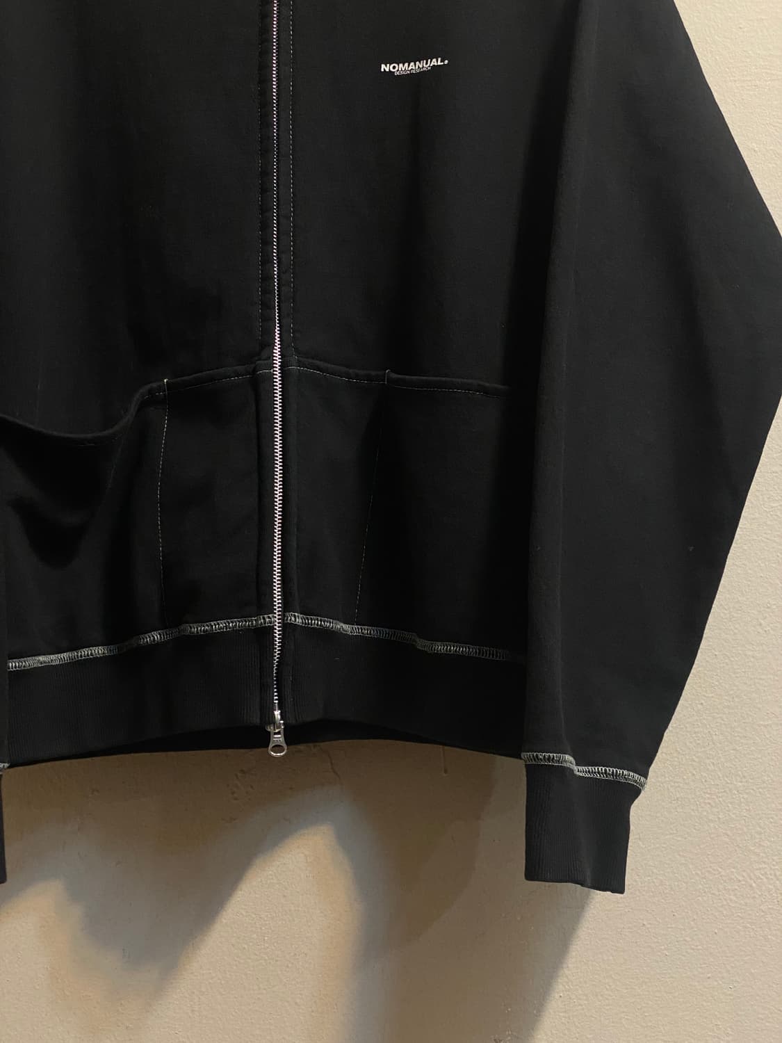 노매뉴얼 로고 집업 후디 상품이미지7