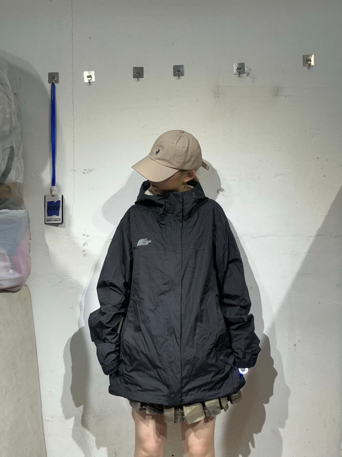 노스페이스 블랙 로고 오버핏 후드 바람막이 자켓 L 상품이미지2