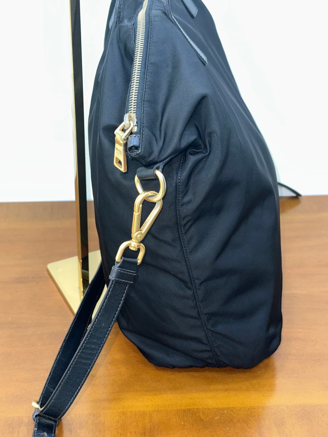 프라다 나일론 크로스백 상품이미지3