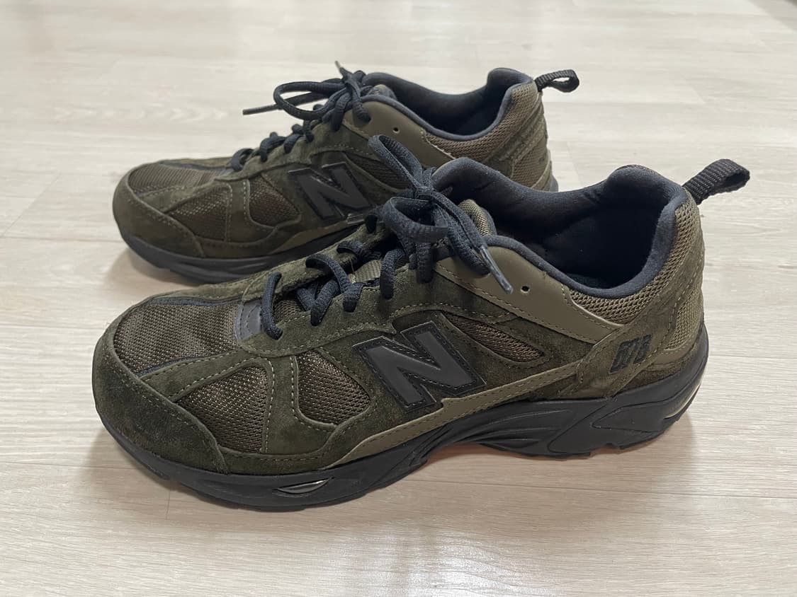뉴발란스 878 카키 255사이즈 2회착 상품이미지1