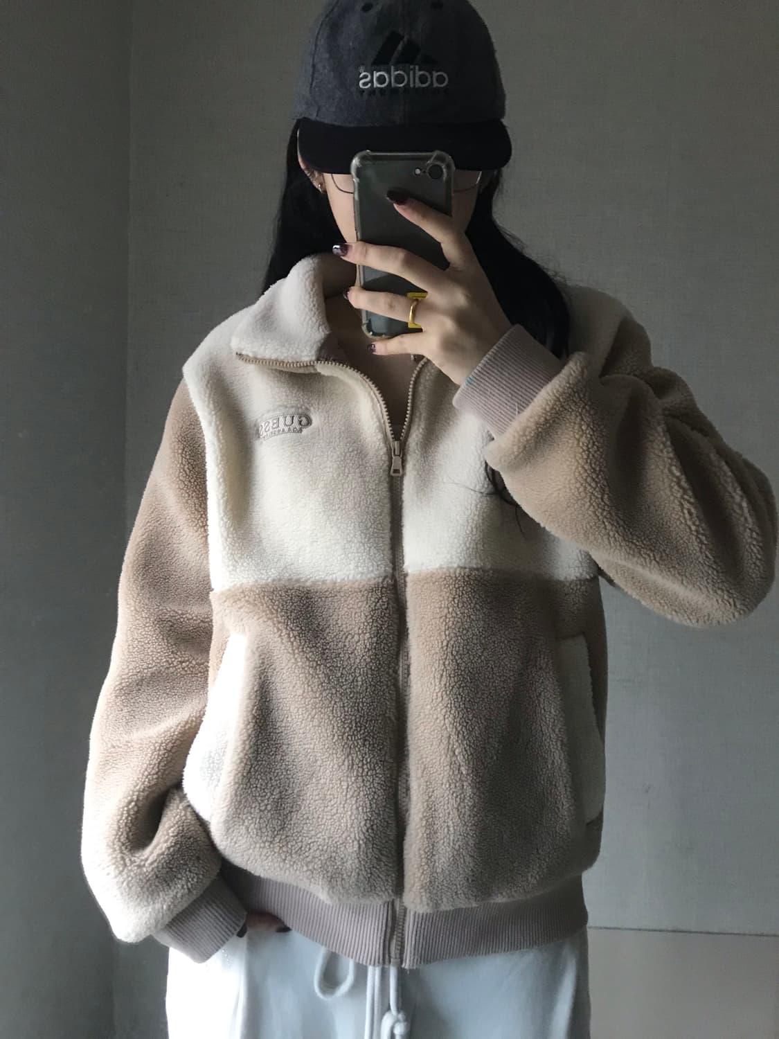 게스 베이지 후리스 상품이미지3