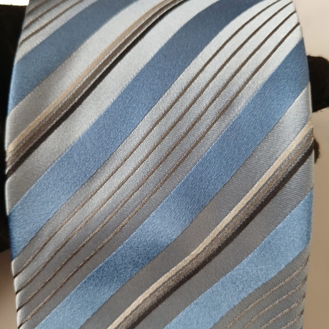 조르지오 아르마니 실크 스트라이프 넥타이 8.9cm A+~A A19609 상품이미지7