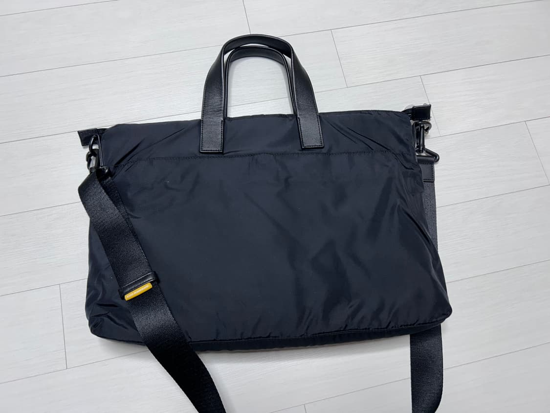 만다리나덕 gravita 나일론 브리프케이스 상품이미지3