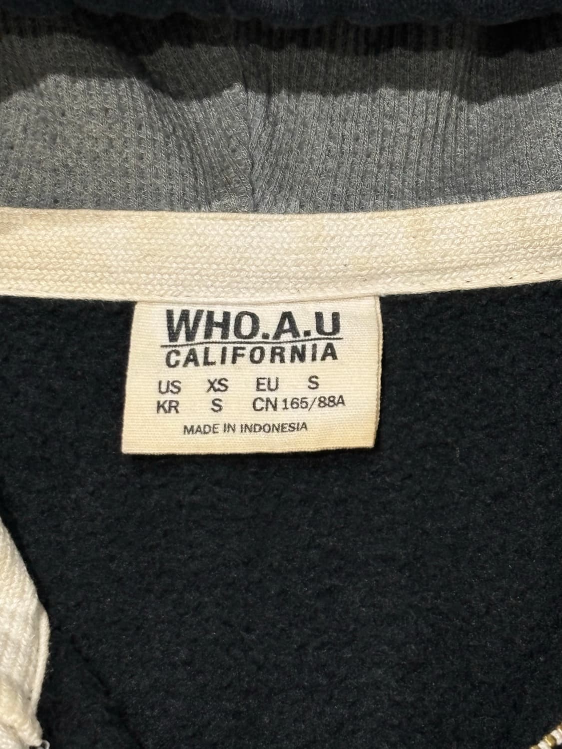 후아유 빅로고 블랙 후드집업 상품이미지6