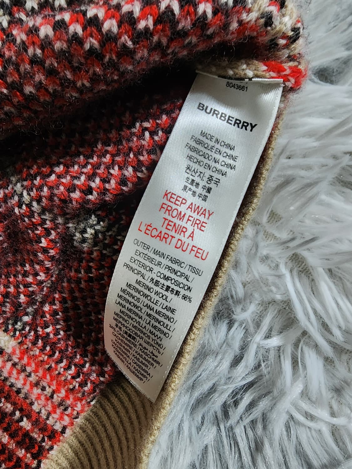 버버리 체크 키즈 V넥 니트 스웨터 상품이미지4