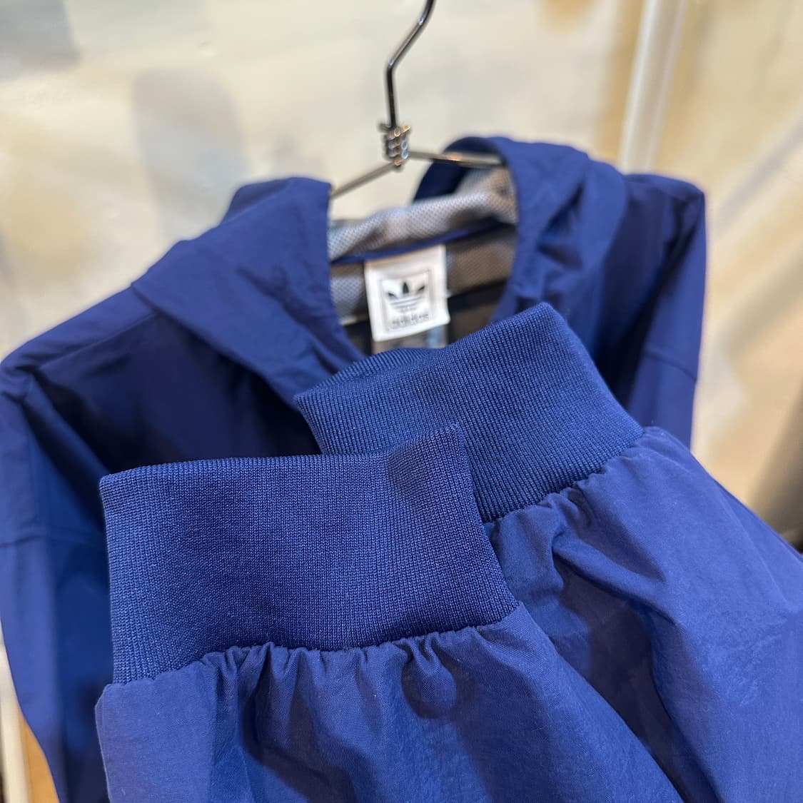 아디다스 네이비 아노락 후드 바람막이 L 상품이미지4