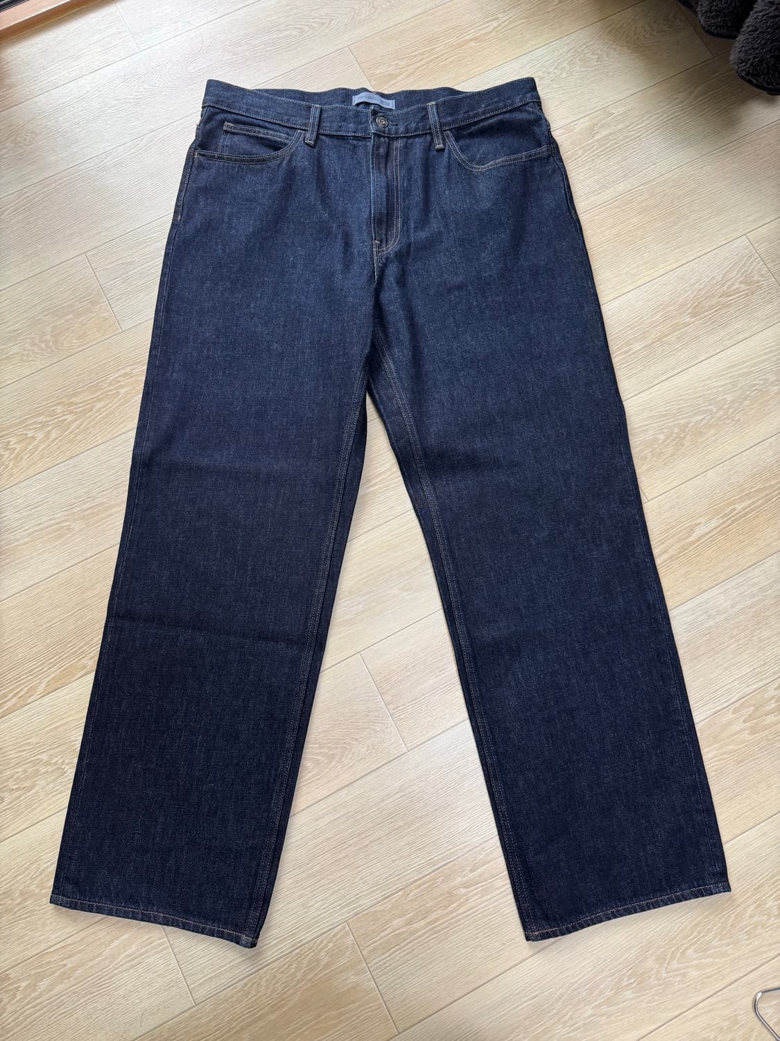 유니클로 je앤더슨 스트레이트진 상품이미지1