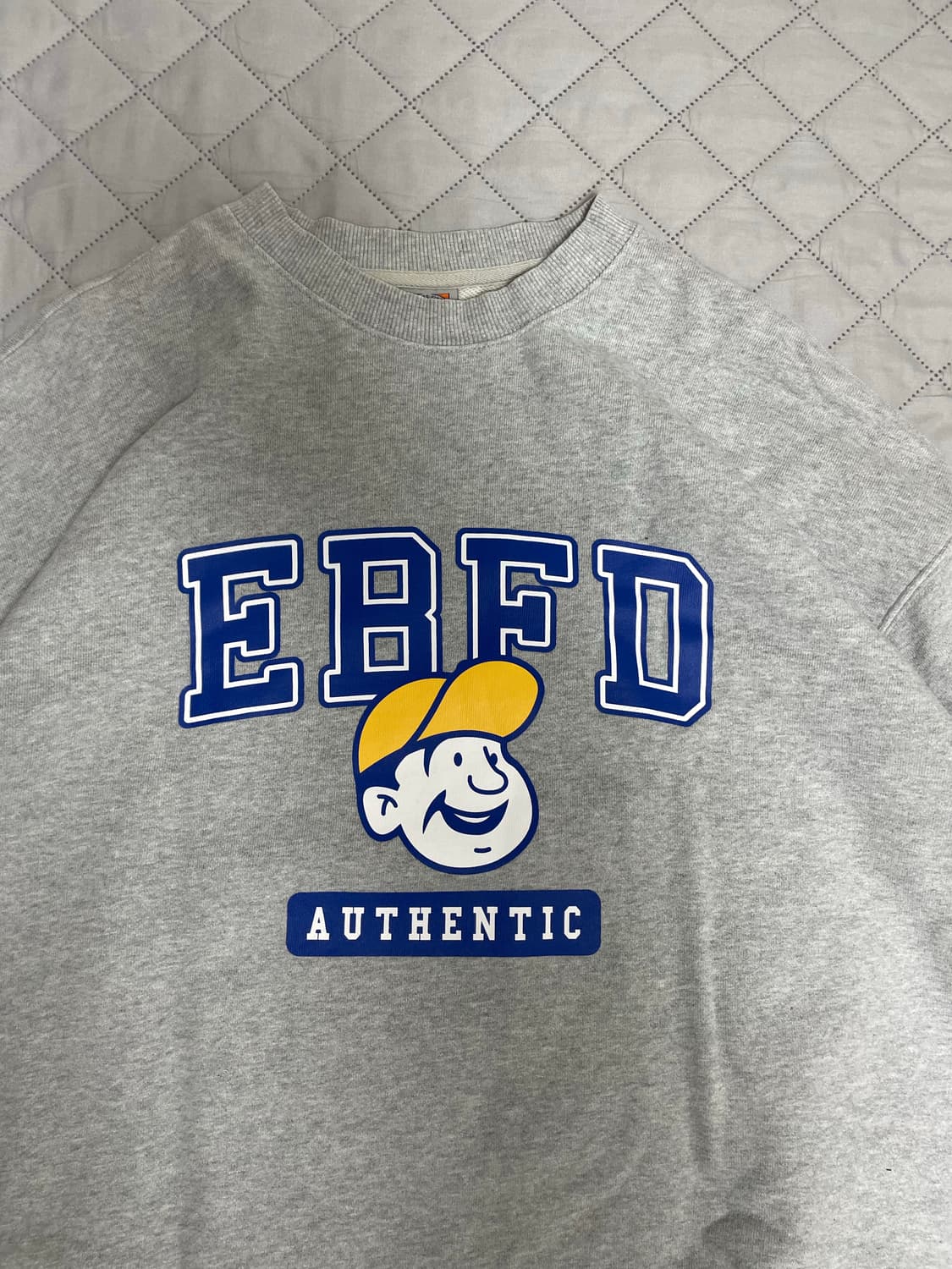 이벳필드 맨투맨 그레이 상품이미지2