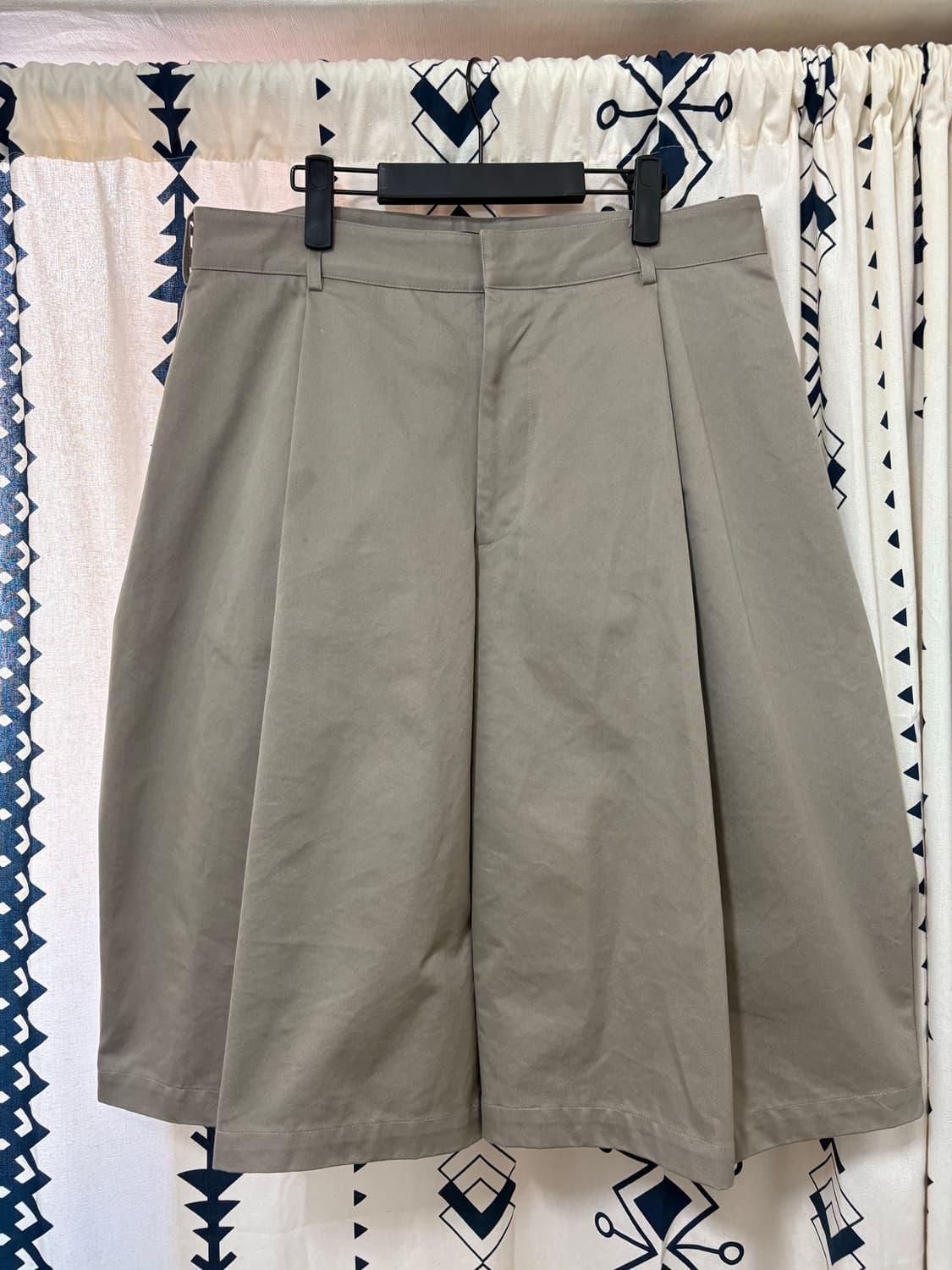 seventh 베이지 버뮤다 치노 쇼츠 상품이미지3