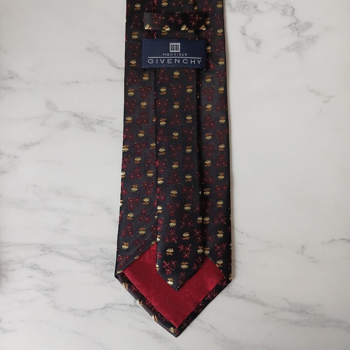 지방시 실크 블랙 플라워 자수 패턴 넥타이 9.6cm A+등급 E856 상품이미지8