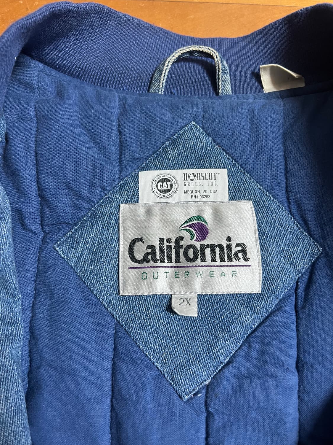 캐터필러 바시티 자켓 상품이미지3