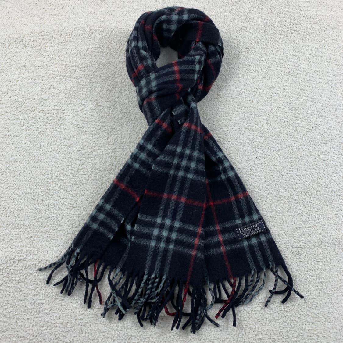 버버리 네이비 노바체크 캐시미어 머플러 스카프 목도리 상품이미지3