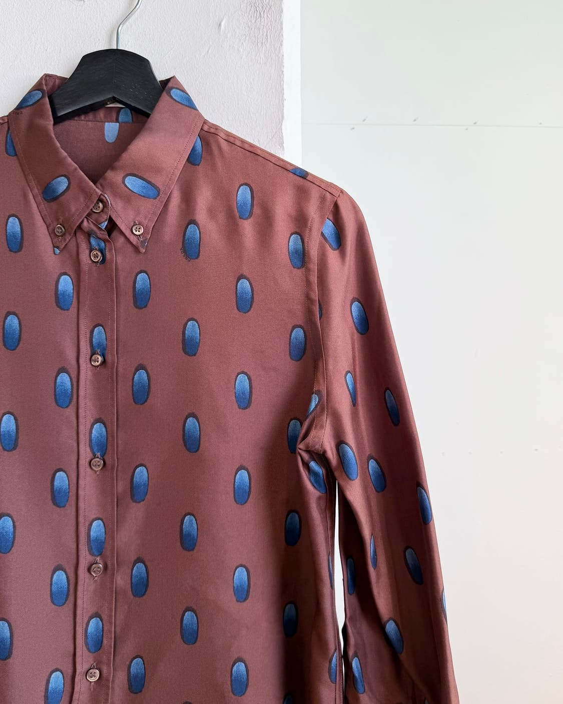 프라다 브라운 도트 실크 셔츠  상품이미지4