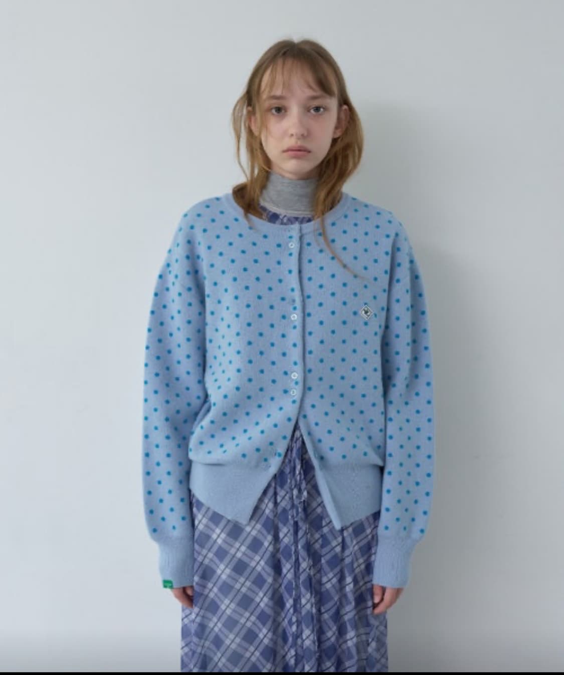 노콘텐츠 도트 울 가디건 상품이미지1