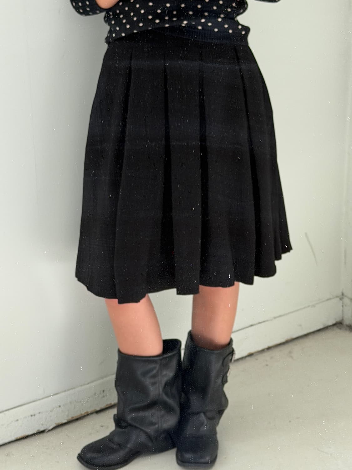 일본빈티지 블랙 핀턱 미디스커트 상품이미지1
