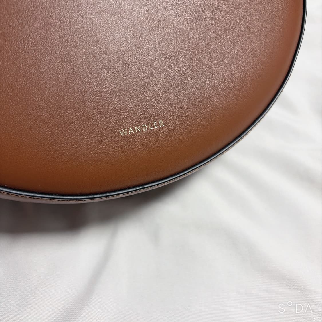 wandler 반들러 호텐시아 숄더 겸 크록스백 가방 상품이미지4