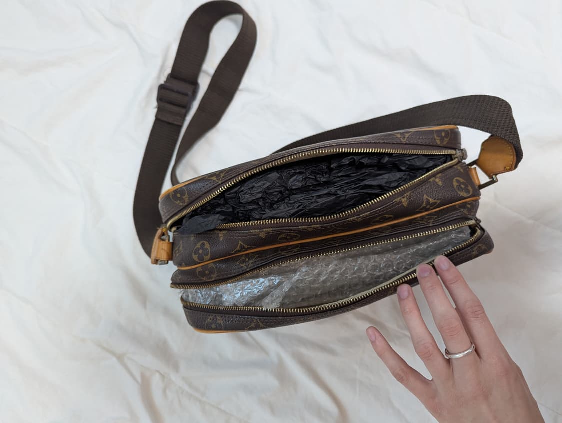 모노그램 숄더 백 상품이미지5