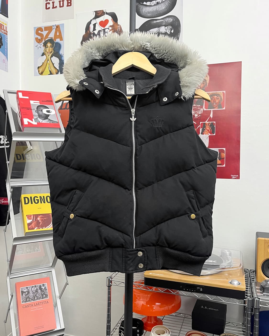 아디다스 x 미시 엘리엇 00s 퍼 패딩 베스트 상품이미지5