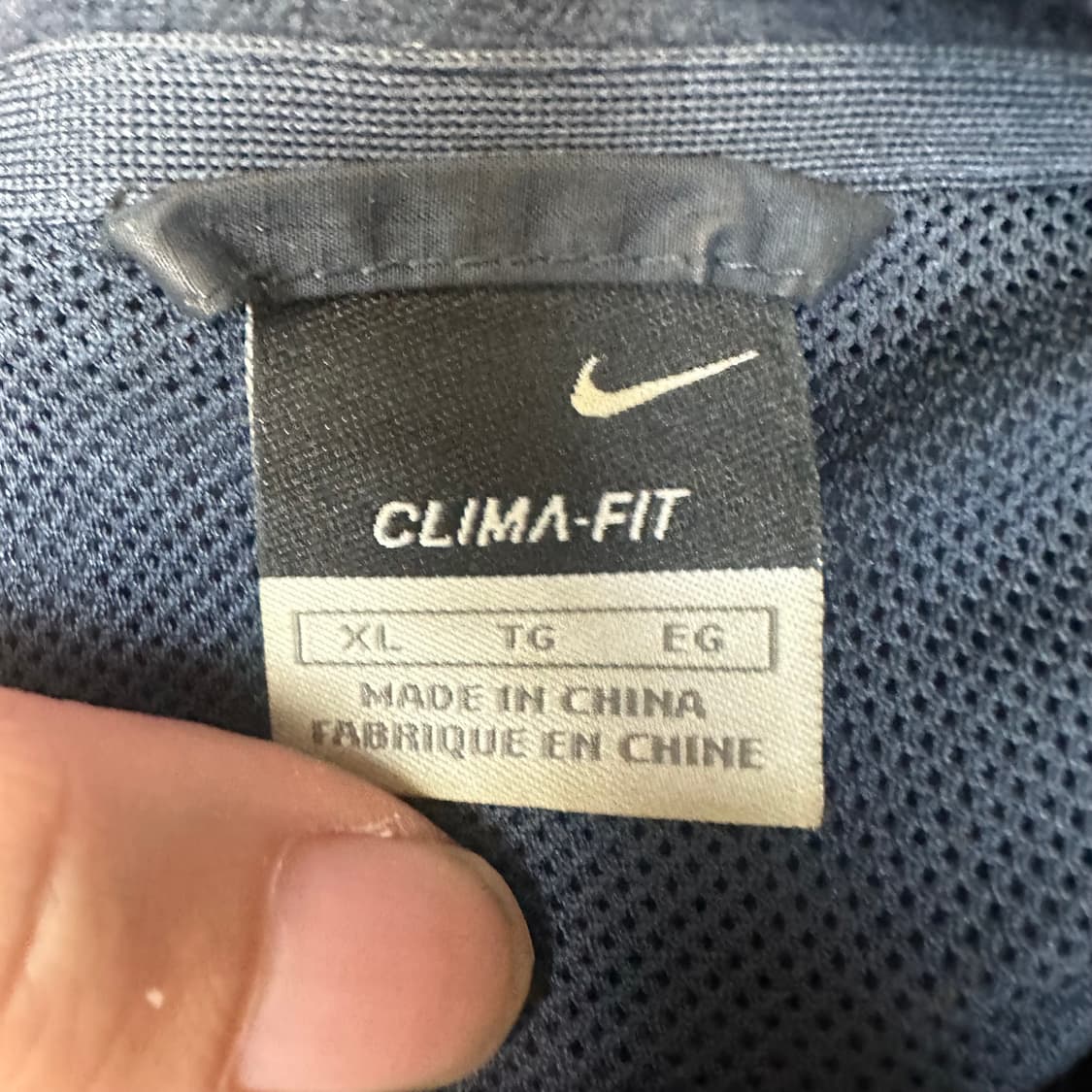 나이키 스카이블루 사이드라인 네이비바람막이 105 상품이미지3