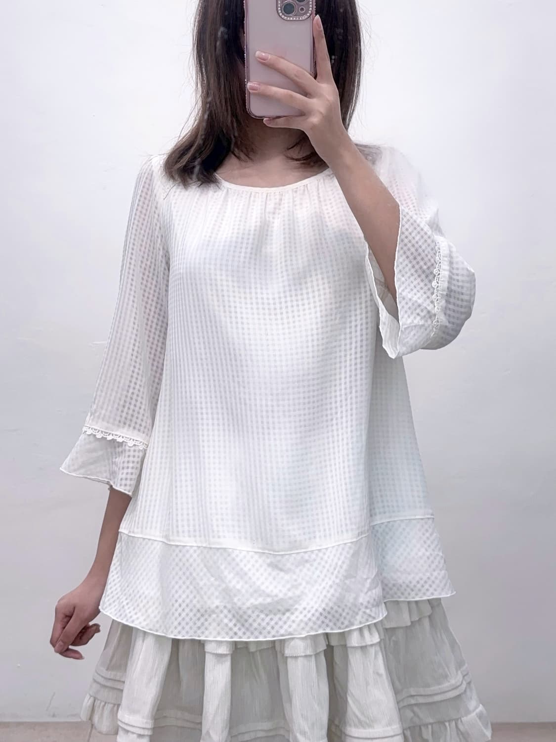 여리여리 화이트 체크 프릴 달천깔 블라우스 상품이미지2